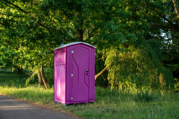 Best Luxury portable toilet rental  in Gilbert, AZ