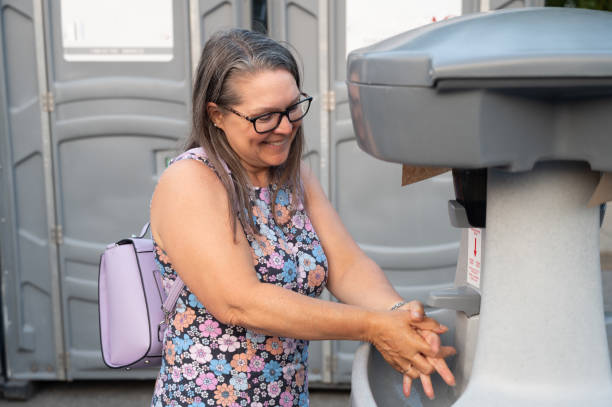 Best Portable toilet rental cost  in Gilbert, AZ